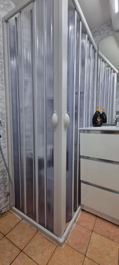 Appartement La Casa Della Nonna à Naples Extérieur photo
